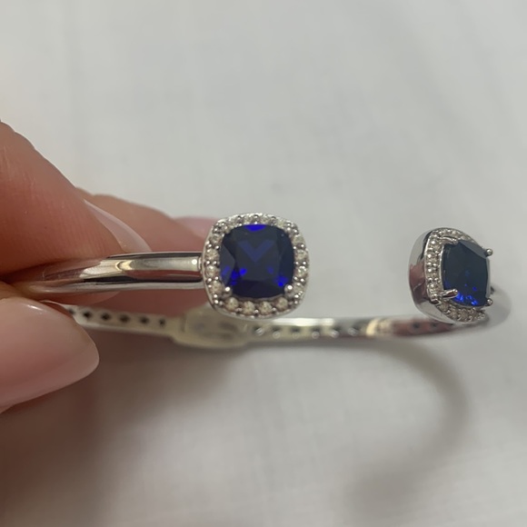 NWT JTV 3.98CTW LAB CREATED BLUE & LAC CREATED WHITE SAPPHIRE CUFF BRACELET - Picture 2 of 5